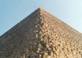 पिरामिड के पत्थर