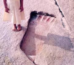 lepakshi temple footprint